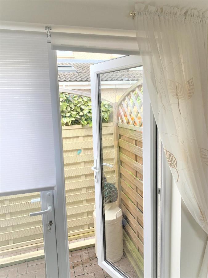 Naas 2 Bedroom Back Garden Escape Eksteriør bilde